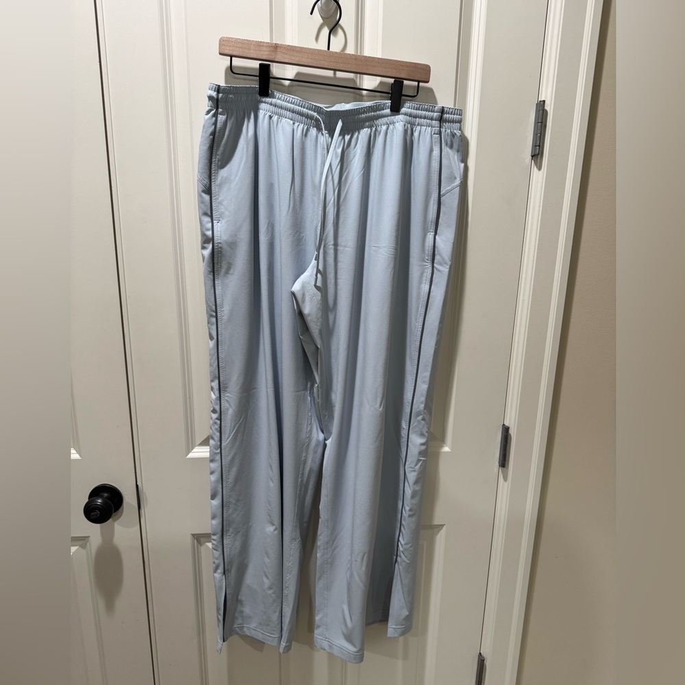Lululemon On the Right Track Pant